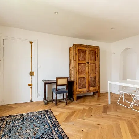 Parisian In The 5th Apartment Paris